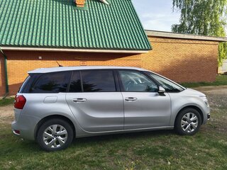 2016 Citroen C4 Picasso Grand II, серый, 1150000 рублей, вид 3