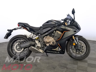 Honda CBR 650R