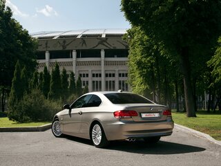2008 BMW 3 серии 325i V (E90/E91/E92/E93), бежевый, 2250000 рублей, вид 3
