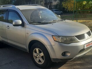 2008 Mitsubishi Outlander II, серебристый, 900000 рублей, вид 1