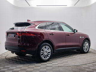 2017 Jaguar F-Pace I, красный, 2344000 рублей, вид 5