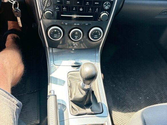 2005 Mazda 6 I (GG) Рестайлинг, фиолетовый, 720000 рублей - вид 14
