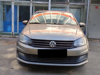 2016 Volkswagen Polo V Рестайлинг, бежевый, 995000 рублей, вид 5