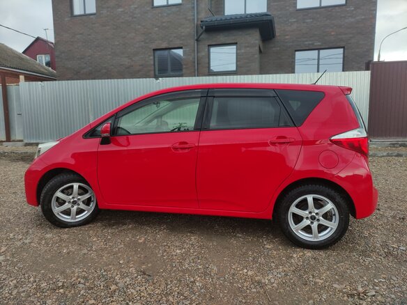 2012 Toyota Ractis II, красный, 999999 рублей - вид 14