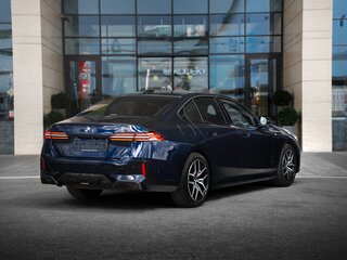 2025 BMW 5 серии 520i VIII (G60/G61/G68), чёрный, 6580000 рублей, вид 2