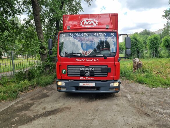 2008 MAN TGL, красный, 2550000 рублей - вид 1