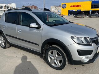 2016 Renault Sandero Stepway II, серебристый, 1150000 рублей, вид 2