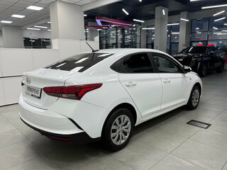 2020 Hyundai Solaris II Рестайлинг, белый, 1460000 рублей, вид 5
