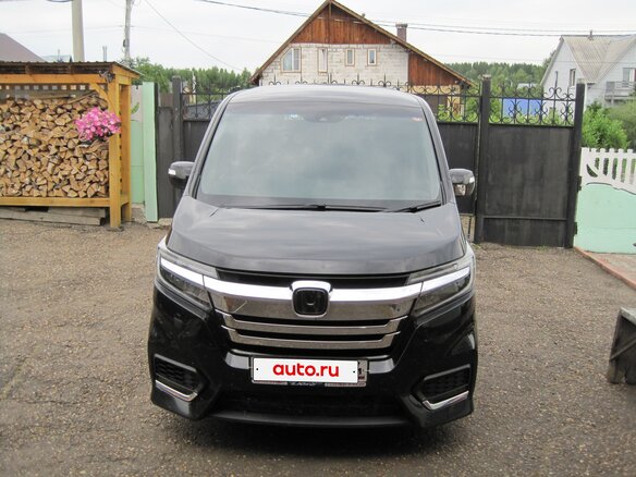 2018 Honda Stepwgn Spada V Рестайлинг, чёрный, 2400000 рублей