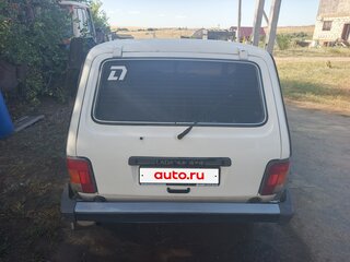 2011 Lada (ВАЗ) 2121 (4x4) I Рестайлинг, белый, 600000 рублей, вид 4
