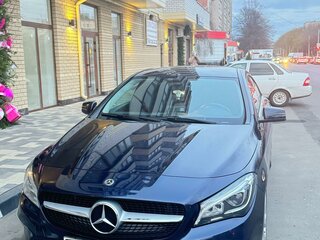 2017 Mercedes-Benz CLA 200 I (C117, X117) Рестайлинг, синий, 1700000 рублей, вид 2