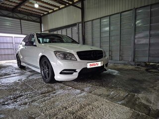 2010 Mercedes-Benz C-Класс 180 BlueEFFICIENCY III (W204), белый, 1210000 рублей, вид 2
