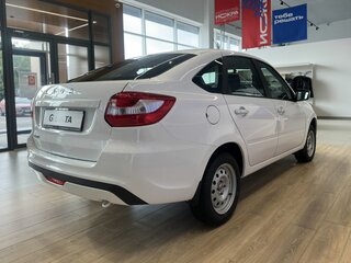 2026 Lada (ВАЗ) Granta I Рестайлинг, белый, 1098000 рублей, вид 4