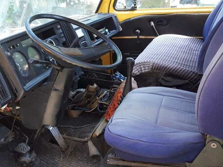 1985 Volkswagen LT, жёлтый, 600000 рублей, вид 5