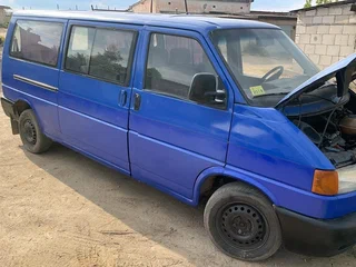 1996 Volkswagen Transporter T4, синий, 337629 рублей, вид 5