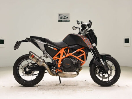 2016 KTM 690 Duke, чёрный, 650000 рублей, вид 1