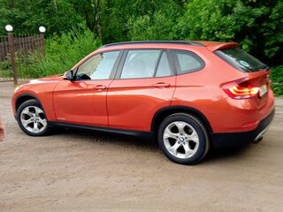 2013 BMW X1 20i I (E84) Рестайлинг, оранжевый, 1600000 рублей, вид 5