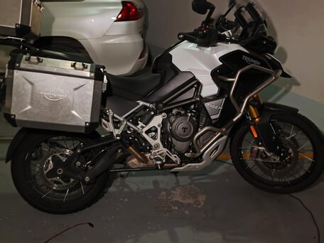 2022 Triumph Tiger 1200, белый, 2500000 рублей, вид 2