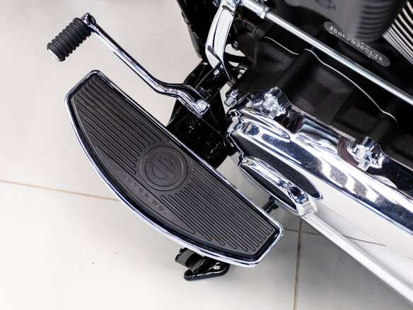 2023 Harley-Davidson Heritage, красный - вид 28
