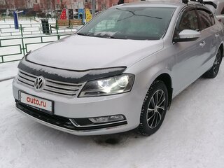2011 Volkswagen Passat B7, серебристый, 1350000 рублей, вид 2