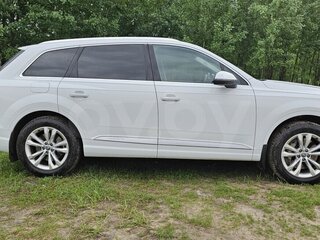 2017 Audi Q7 II (4M), белый, 3300000 рублей, вид 4