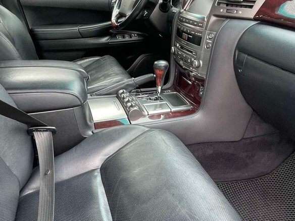 2011 Lexus LX 570 III, чёрный, 3232063 рублей - вид 5