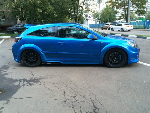 2010 Opel Astra OPC H, голубой - вид 1