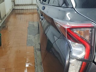 2017 Toyota Prius IV (XW50), серый, 1800000 рублей, вид 3