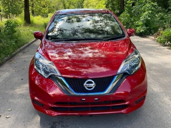 2018 Nissan Note e-Power II Рестайлинг, красный, 1620000 рублей - вид 26