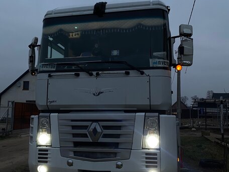 2008 Renault Magnum, белый, 2450000 рублей, вид 1