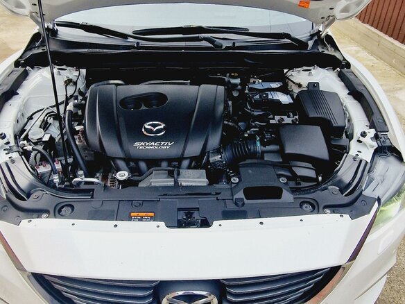 2016 Mazda 6 III (GJ) Рестайлинг, белый, 1950000 рублей - вид 31
