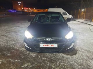 2012 Hyundai Solaris I, чёрный, 735000 рублей, вид 1