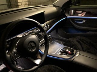 2017 Mercedes-Benz E-Класс 300 V (W213, S213, C238), чёрный, 3900000 рублей, вид 2