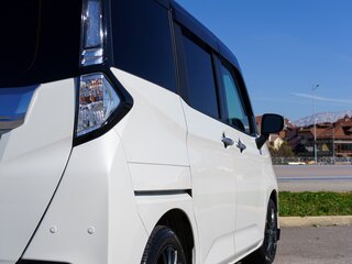 2019 Toyota Tank I, белый, 1490000 рублей, вид 5