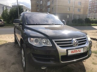 2007 Volkswagen Touareg I Рестайлинг, серый, 850000 рублей, вид 1
