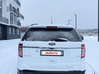 2013 Ford Explorer V, белый, 1550000 рублей, вид 2