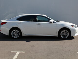 2014 Lexus ES 250 VI, белый, 2650000 рублей, вид 4