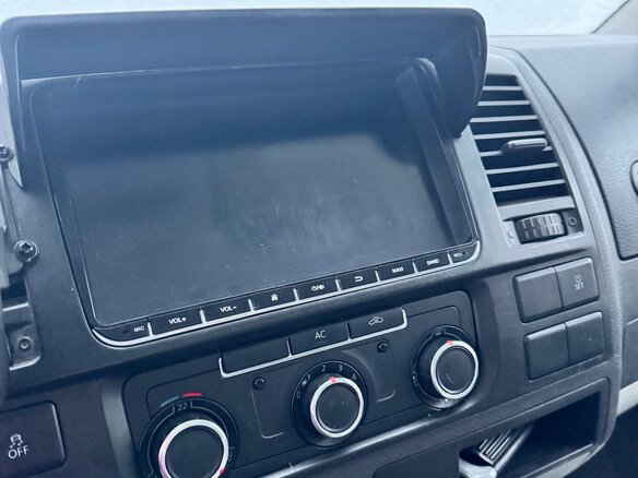 2011 Volkswagen Transporter, белый, 1100000 рублей - вид 7