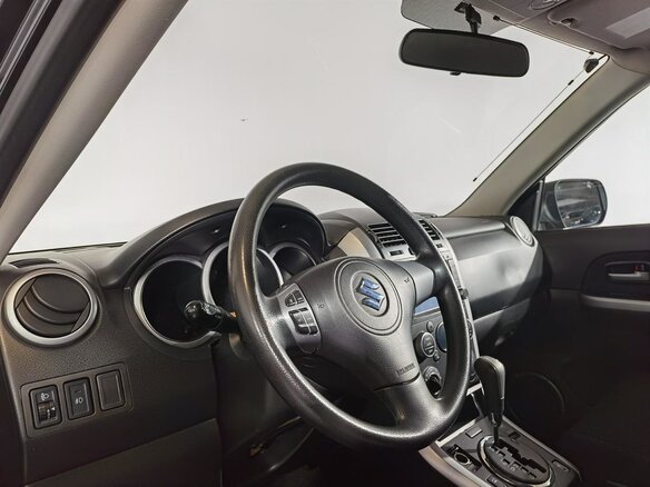 2011 Suzuki Grand Vitara II Рестайлинг, чёрный - вид 4
