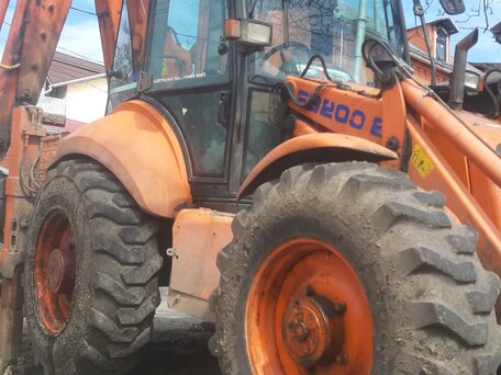 2004 Fiat Kobelco FB 200.2, оранжевый, 2700000 рублей, вид 4