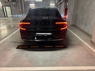 2021 Volvo S90 II Рестайлинг, чёрный, 3000000 рублей, вид 5