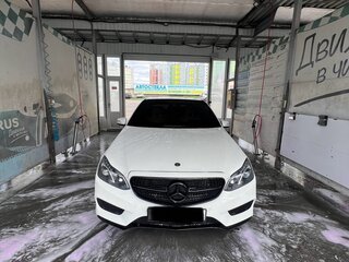 2012 Mercedes-Benz E-Класс 200 7G-Tronic IV (W212, S212, C207), белый, 1625000 рублей, вид 1