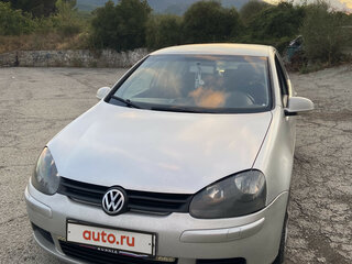 2004 Volkswagen Golf V, серебристый, 580000 рублей, вид 1