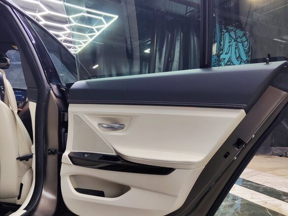 2013 BMW 6 серии Gran Coupe 640d xDrive III (F06/F13/F12), коричневый, 2500000 рублей - вид 28