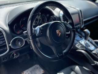 2013 Porsche Cayenne Diesel II (958), чёрный, 2650000 рублей, вид 3