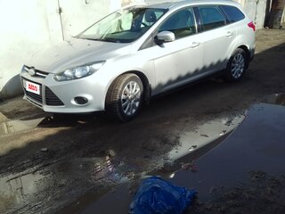 2012 Ford Focus III, серебристый, 700000 рублей, вид 1
