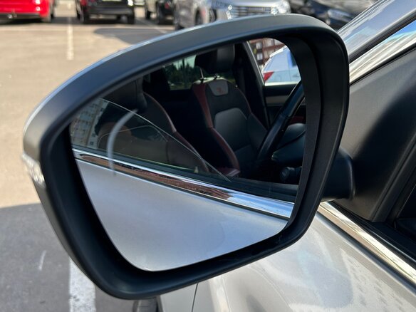 2021 Geely Coolray I, серебристый, 1950000 рублей - вид 12