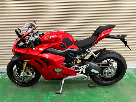 2019 Ducati Panigale V4, красный, 1900000 рублей, вид 3