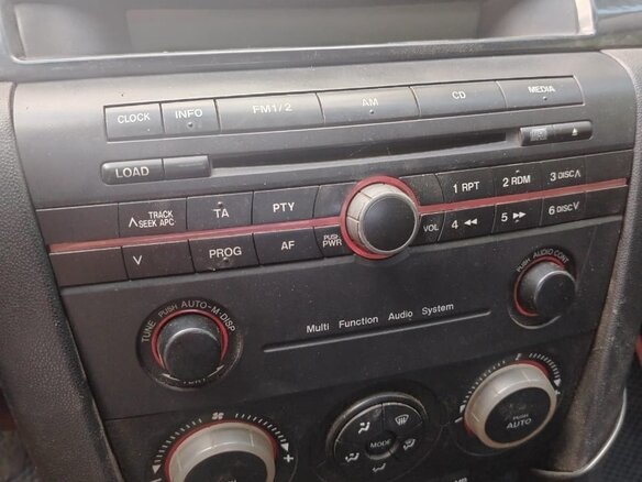 2006 Mazda 3 I (BK), синий, 300000 рублей - вид 14