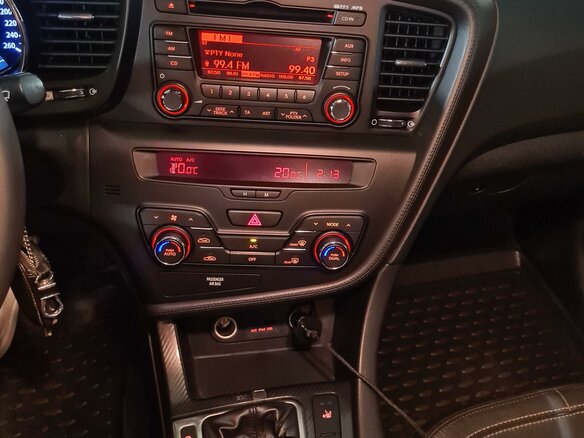 2013 Kia Optima III Рестайлинг, чёрный, 1460000 рублей - вид 25